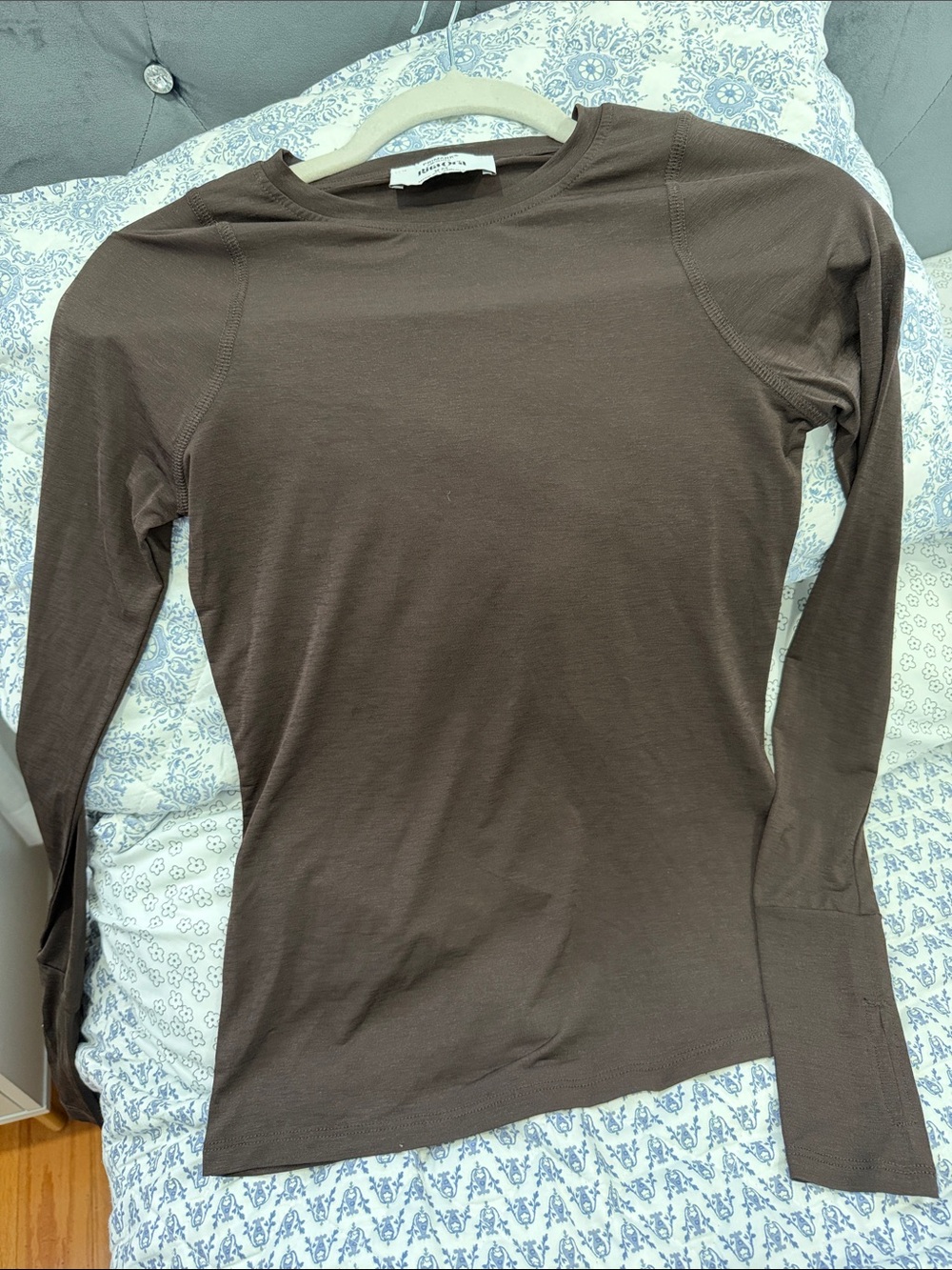 Primark Women's Long-Sleeve Crewneck Top in Chocolate Brown